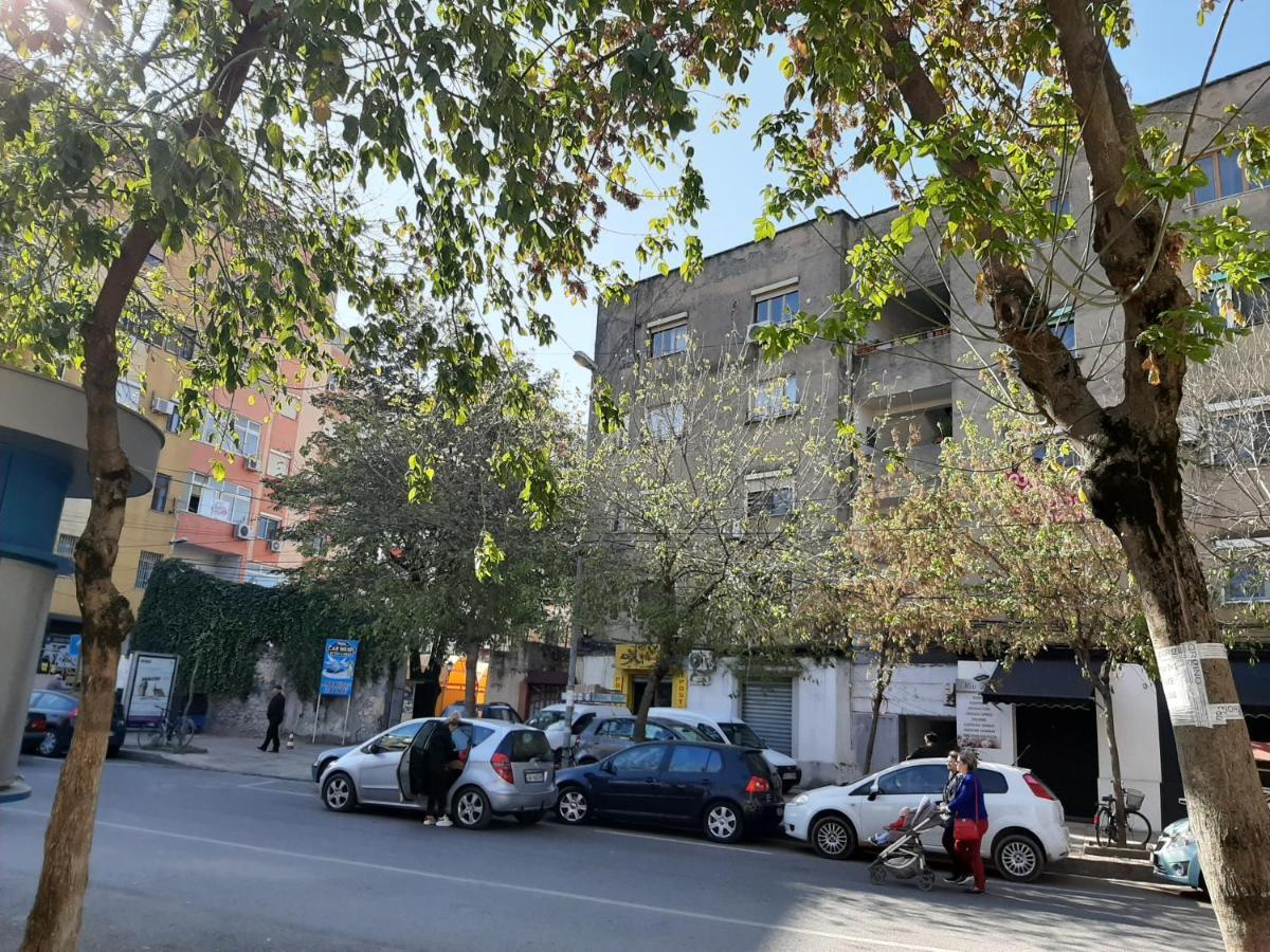 Cosy Central Apartment Shkodra Kültér fotó